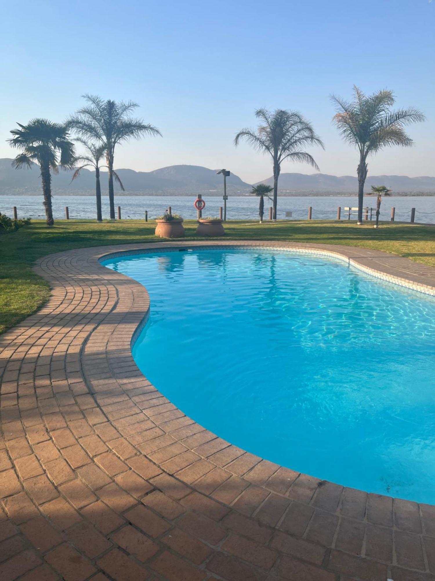 Twenty One Southwinds Vila Hartbeespoort Exterior foto